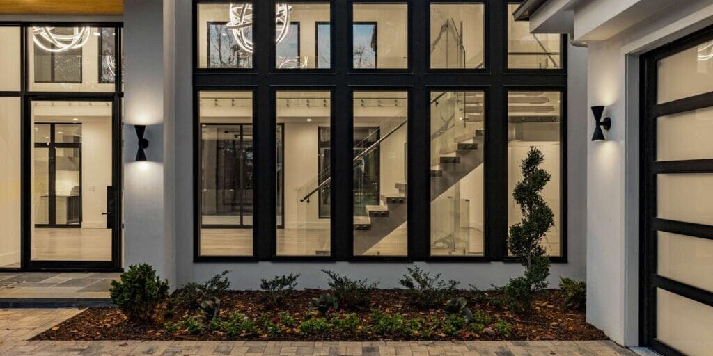 Aluminum windows