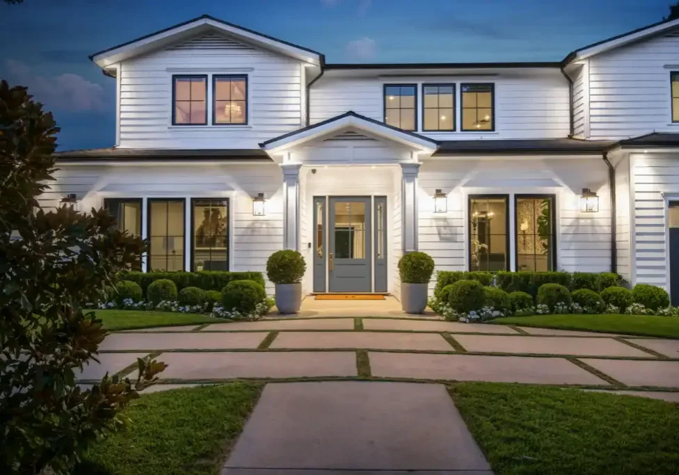 Plastpro Smooth Fiberglass Doors